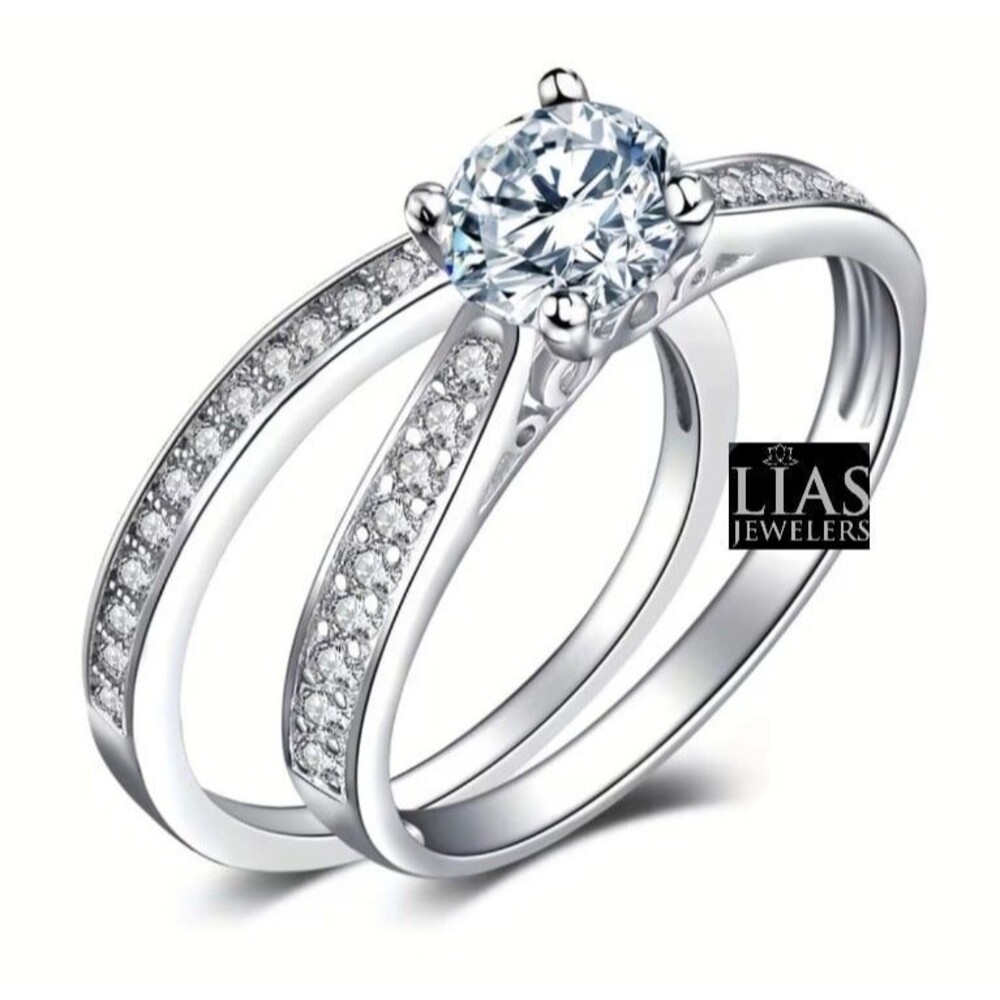 New 18k white gold wedding ring set